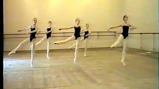 Vaganova Ballet Academy, grade 3 ballet pointe. Teacher: Shihanova Olga Eduardovna