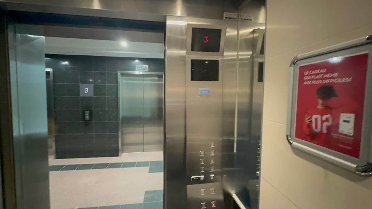 Extremely cursed Dover Traction elevators @ Place de la Cité, Quebec City, QC, Canada 