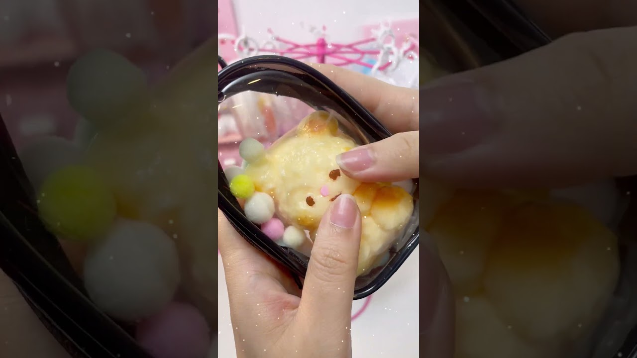 This stress relief toy is so cute that my hand won’t stop 