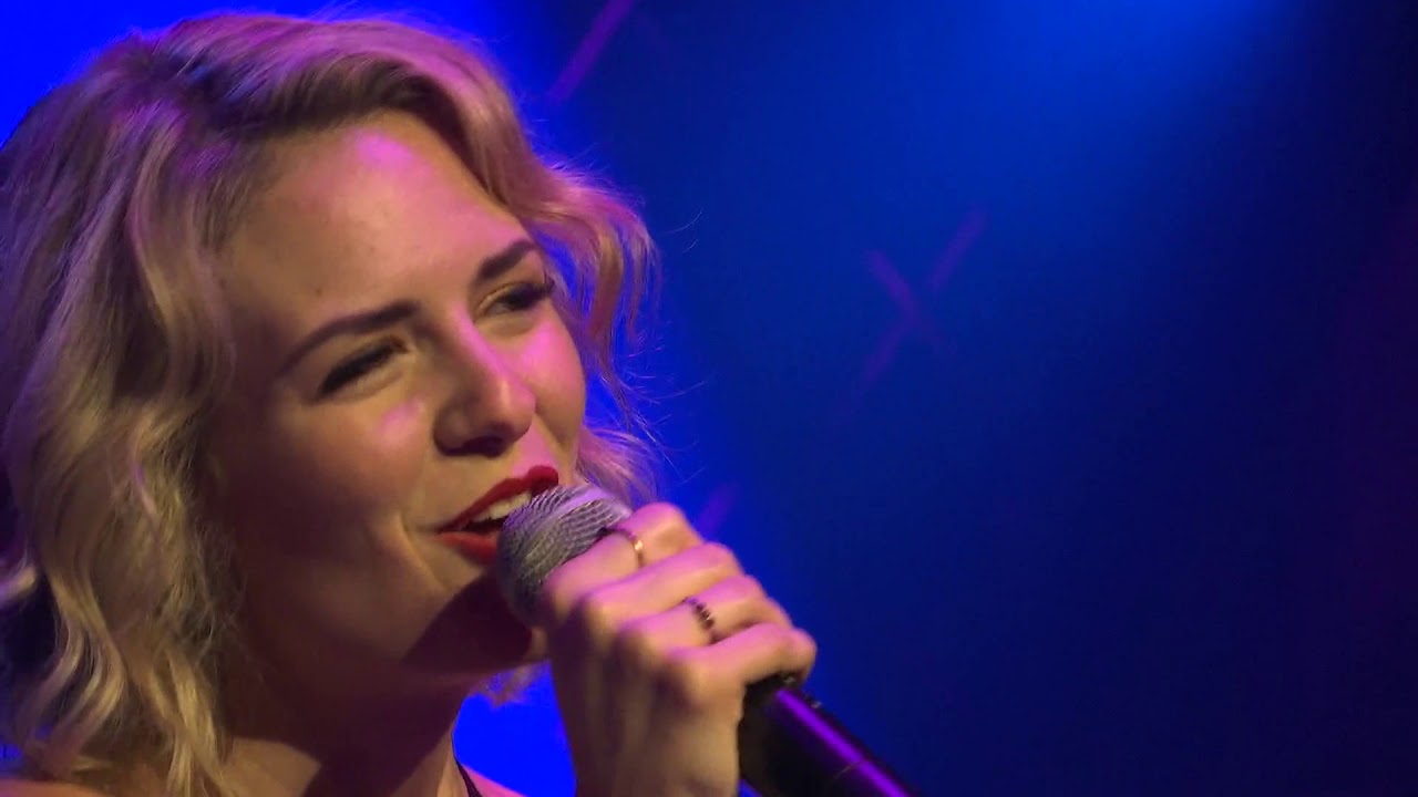 Morgan Lynsey - Magic - Live at Saloon Studios adlı videoyu YouTube'da izle Morgan Lynsey - Magic - Live at Saloon Studios adlı videoyu YouTube'da izle