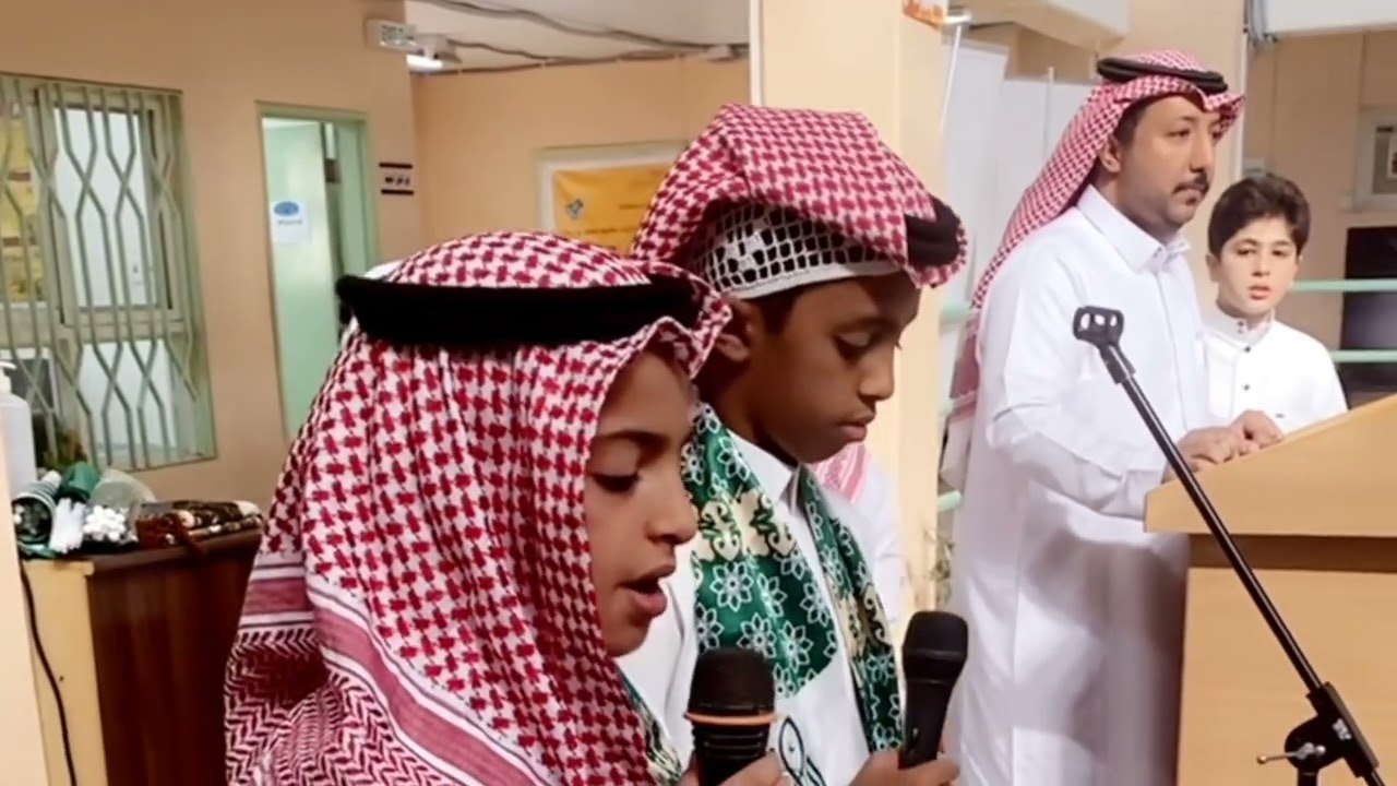 فعاليات اليوم الوطني 93 بمتوسطة عمرو بن شعيب