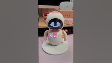 Eilik 😆 #shorts #eilik #robot #tech #entertaining #cute #technology #cutenessoverload