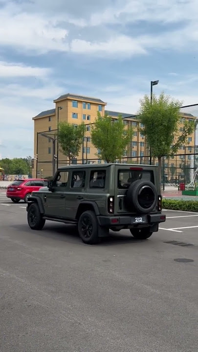 #212 #car #cars #carshow #automobile #offroad #suv #driving