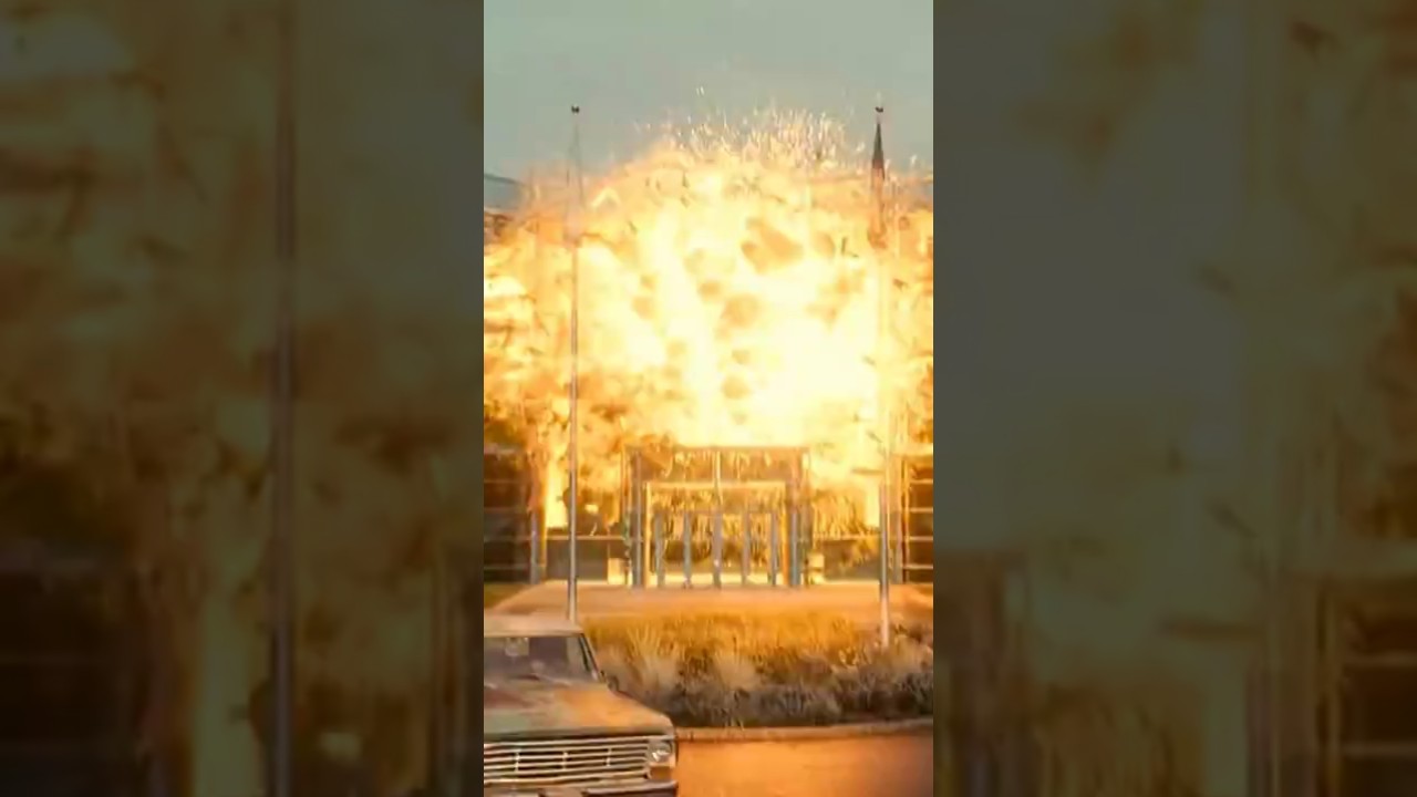 Beekeeper DESTROYS Scammers #shortsfeed #trending #beekeeper #anime #hollywood #webtoon #liverpool