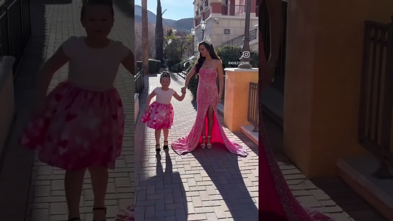 Mommy and Me Shoot: Ashley & Valentina Tesoro