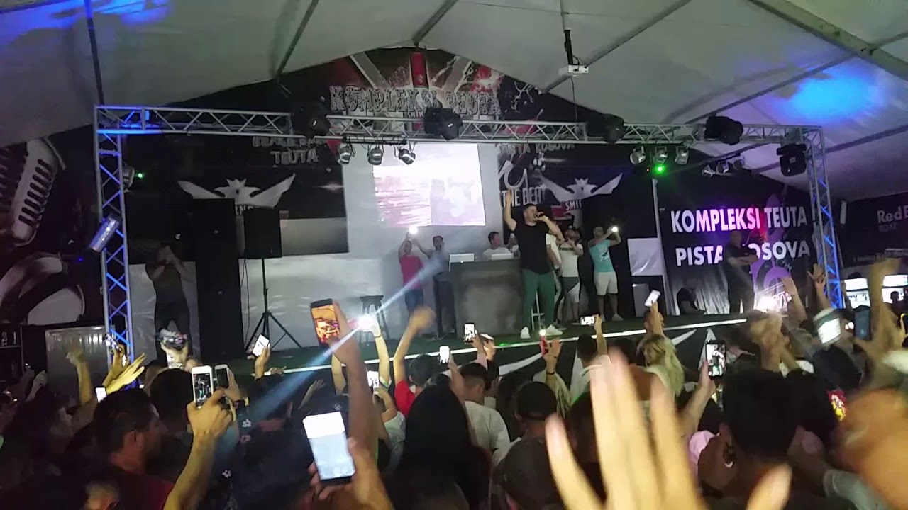 Noizy - TOTO ft. Raf Camora (Live Video)