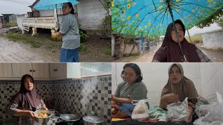 Intan Seneng Tak Jak Blonjo Disaat Udanayo Semangat Masak Utk Ngirim Bunda Dewy