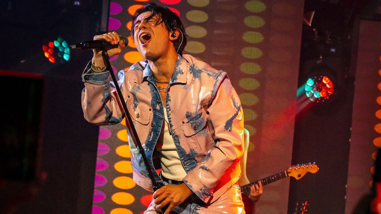 Benji & Fede - Estate Punk (Radio Italia Live 06/12/2024)