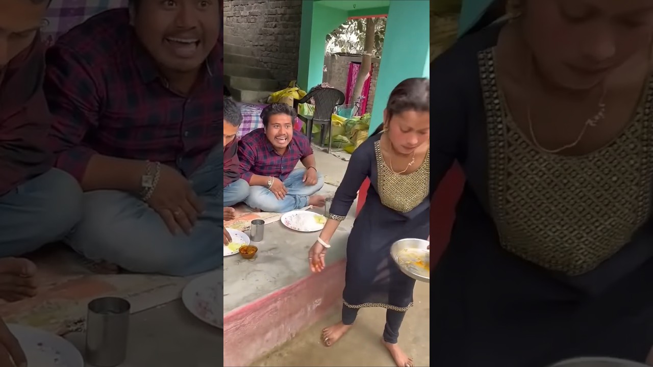 Introducing the "VitaWear SmartBand," a next-generation wearable gadget 🎉 TT5