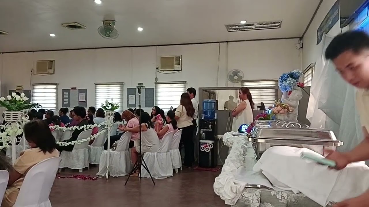 Ang daming kinilig sa kiss the bride hehe #everyone 