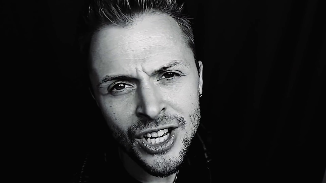 Фокус с сигаретой - фокусник, иллюзионист Дмитрий Смага - YouTube