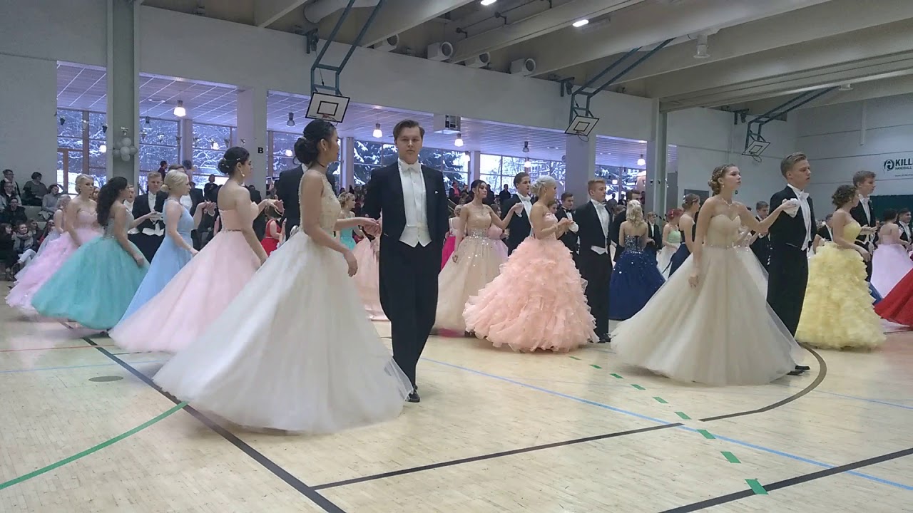 Lilun Wanhat 2018 tanssi 1