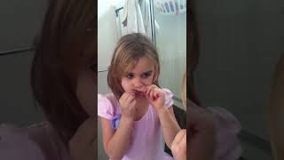 Little Girl Makes Funny Faces | Theekholms