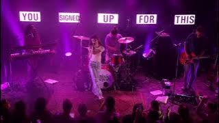 Maisie Peters - Elvis @ Lafayette, London 27/08/21