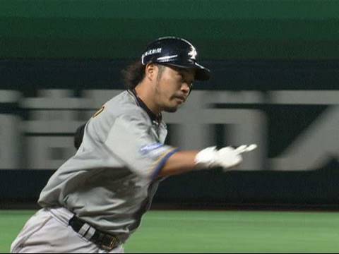 打たれたら打ち返す！ 小谷野栄一がお返しの同点2ラン