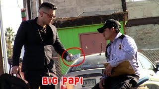 PAGANDO DEUDAS DEL PATRON!! (BROMA)