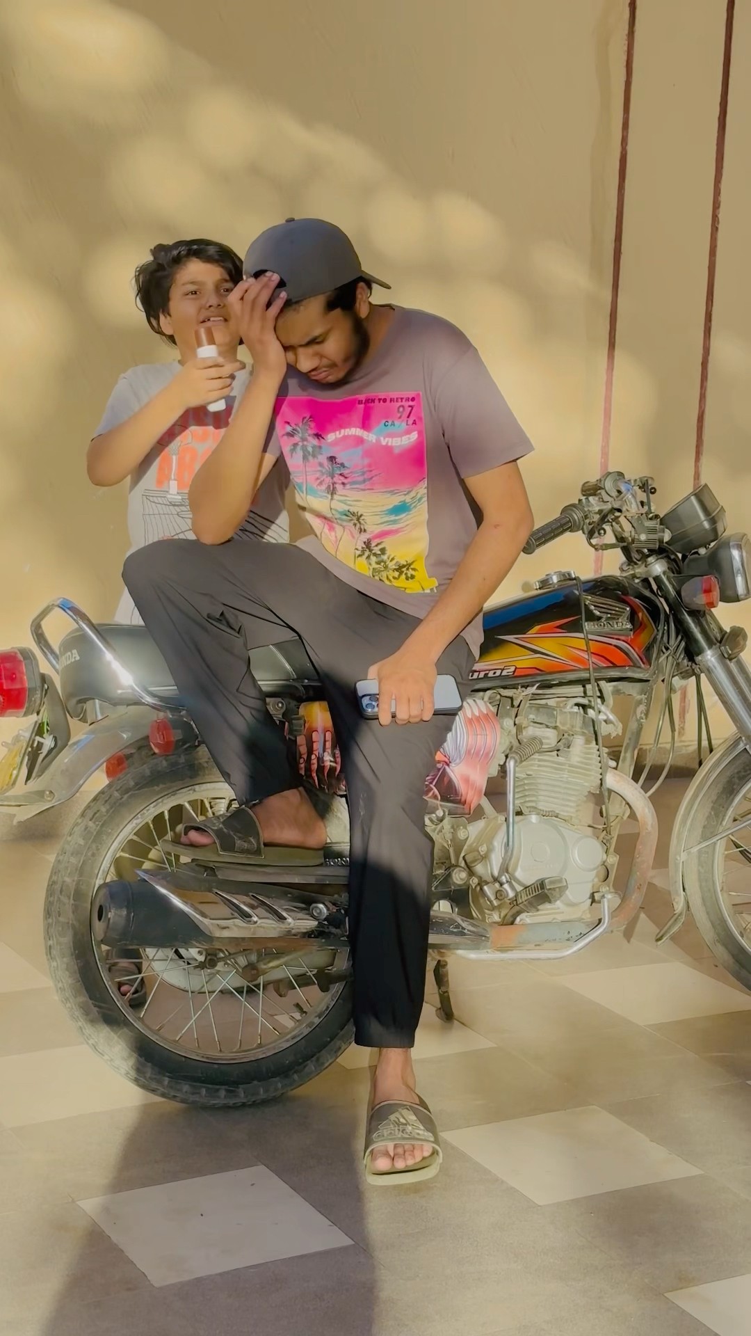Phly msg to ay?#trendingshorts #viralvideos #chotaalivlogs