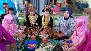 Berbalas lagu acara eka diana dan ari wibowo