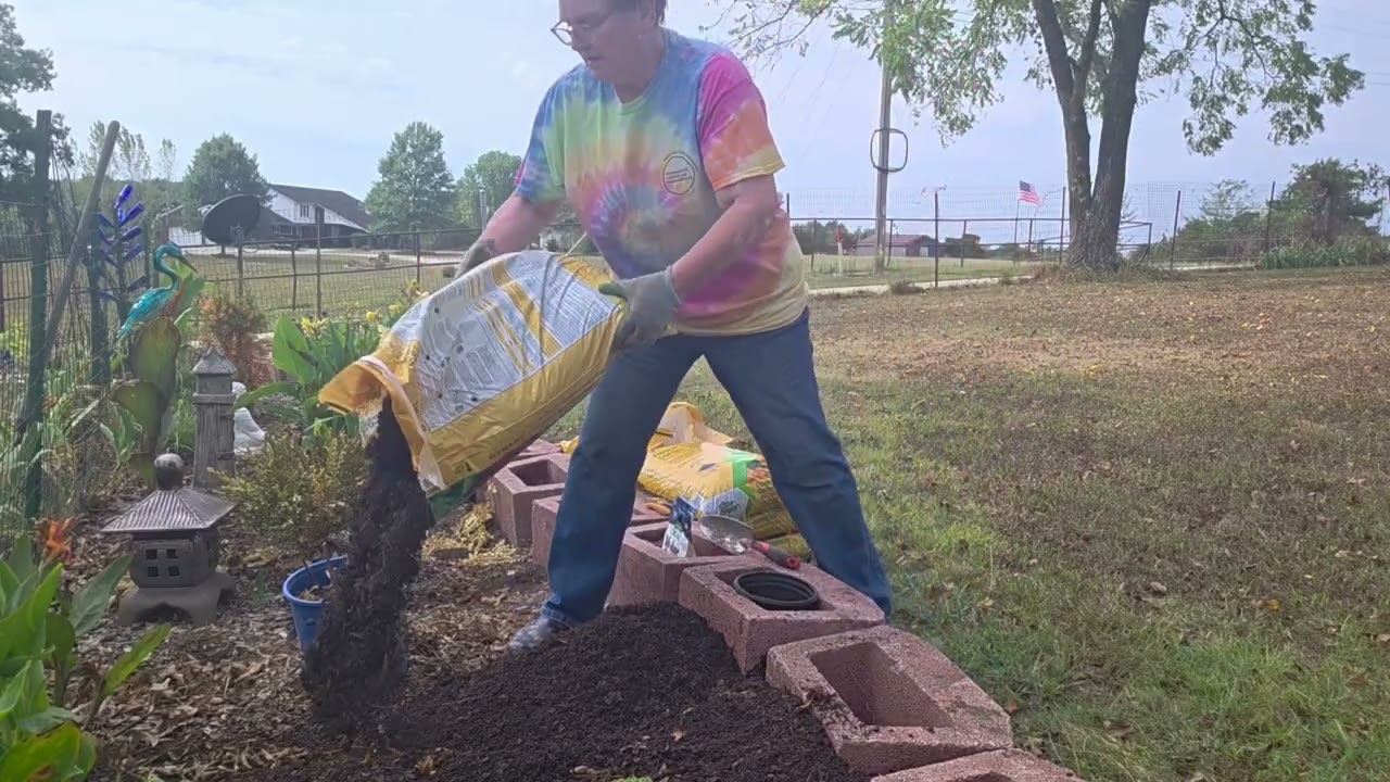 Adding Soil and Plants to the Long Fence Border