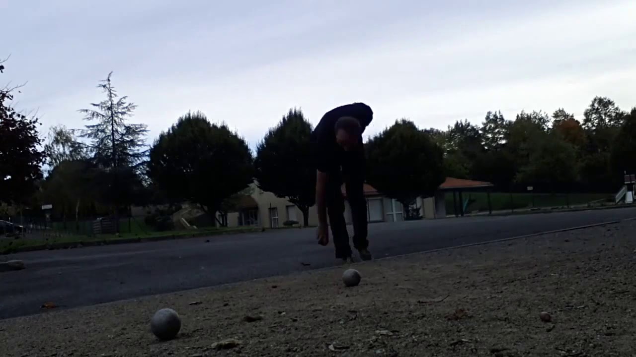 Miniature de la vidéo : Petanque Entrainement tir de 6 a 10 m v3