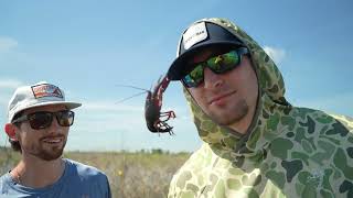 LOUISIANA CRAWFISHING FROM A PIROGUE