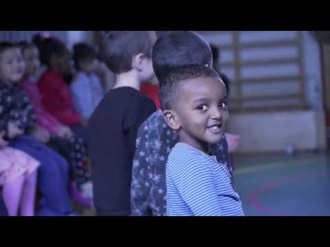Video: Mitä Tehdä, Jos Lapsi Ei Halua Käydä Päiväkodissa