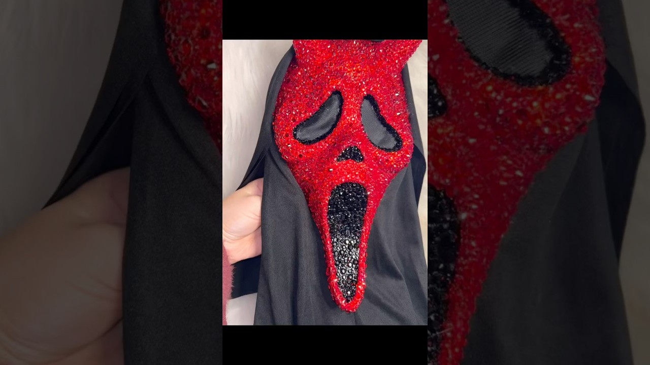 Bling Halloween masks available now!❤️🖤🤍✨ 