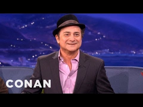 kevin-pollak-has-the-best-christopher-walken-impression---conan-on-tbs