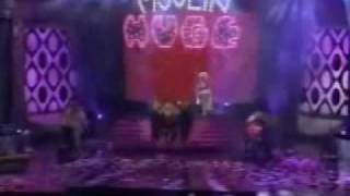 MOULIN ROUGE : MOULIN HUGE