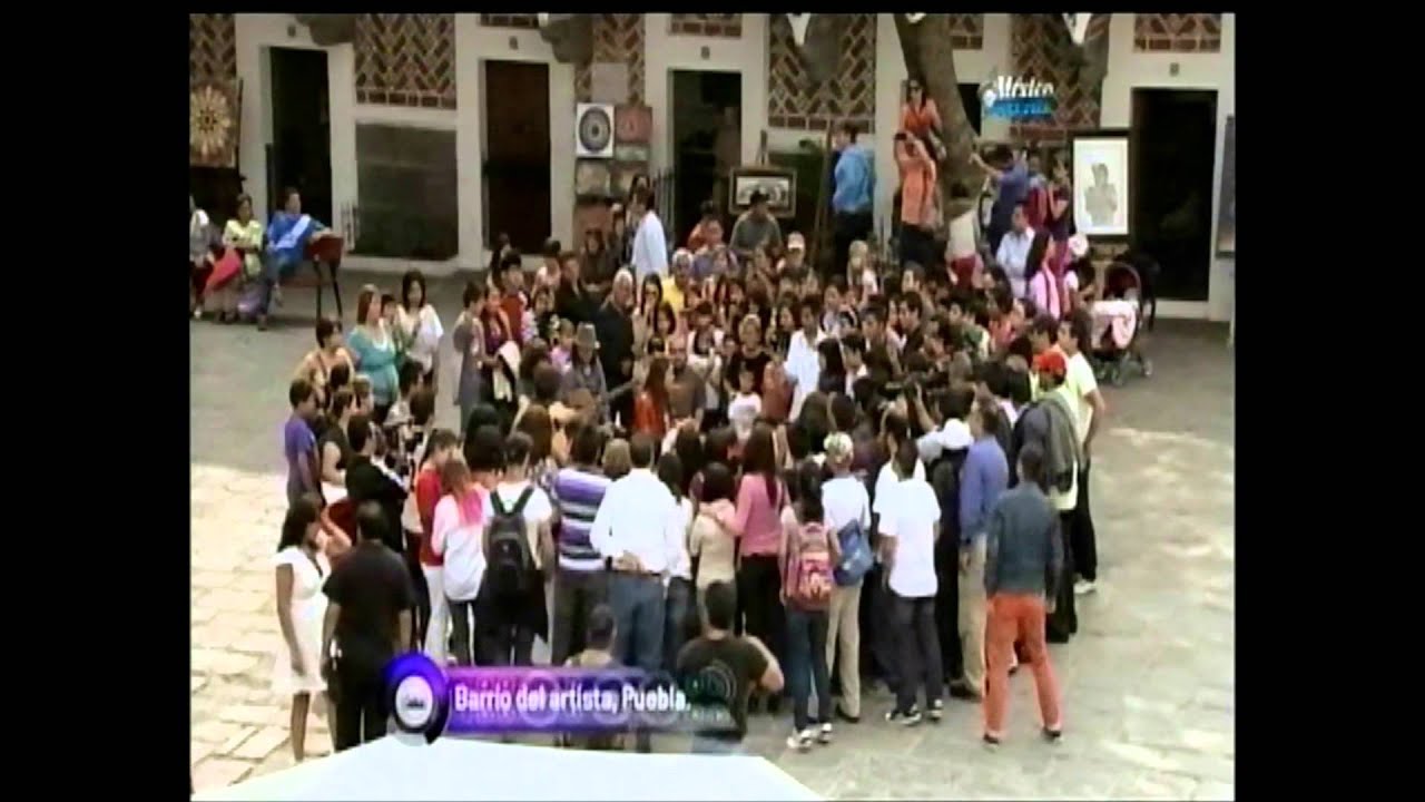 Danna Paola Cantando a Capela en Puebla Mexico Suena (Acustico) P1