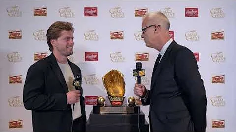 The 2025 Rawlings Gold Glove Awards | Nico Hoerner Exclusive Interview