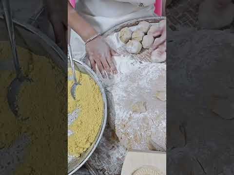 Making Delicious Qingtuan