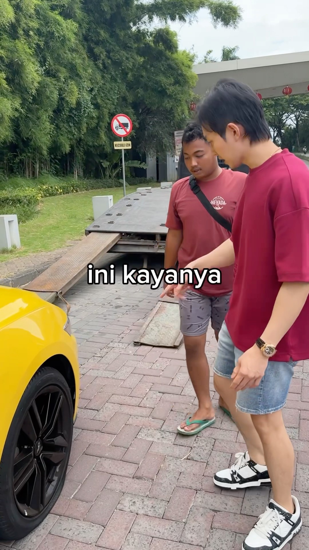 Terpaksa banget yank ?
