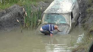 stuck at frickley 4x4 land rover discovery