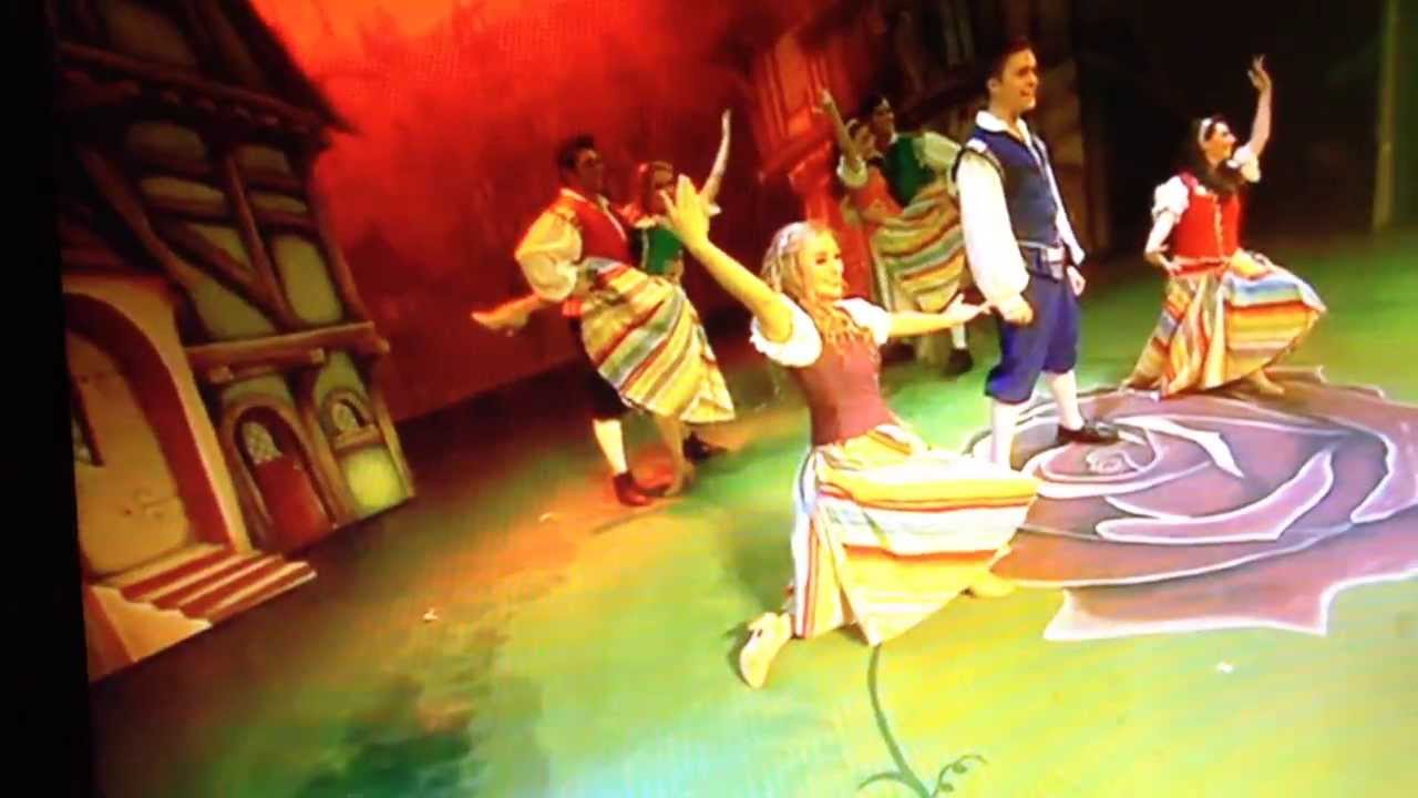 The Helix Panto 2013 RTE Six One News Report