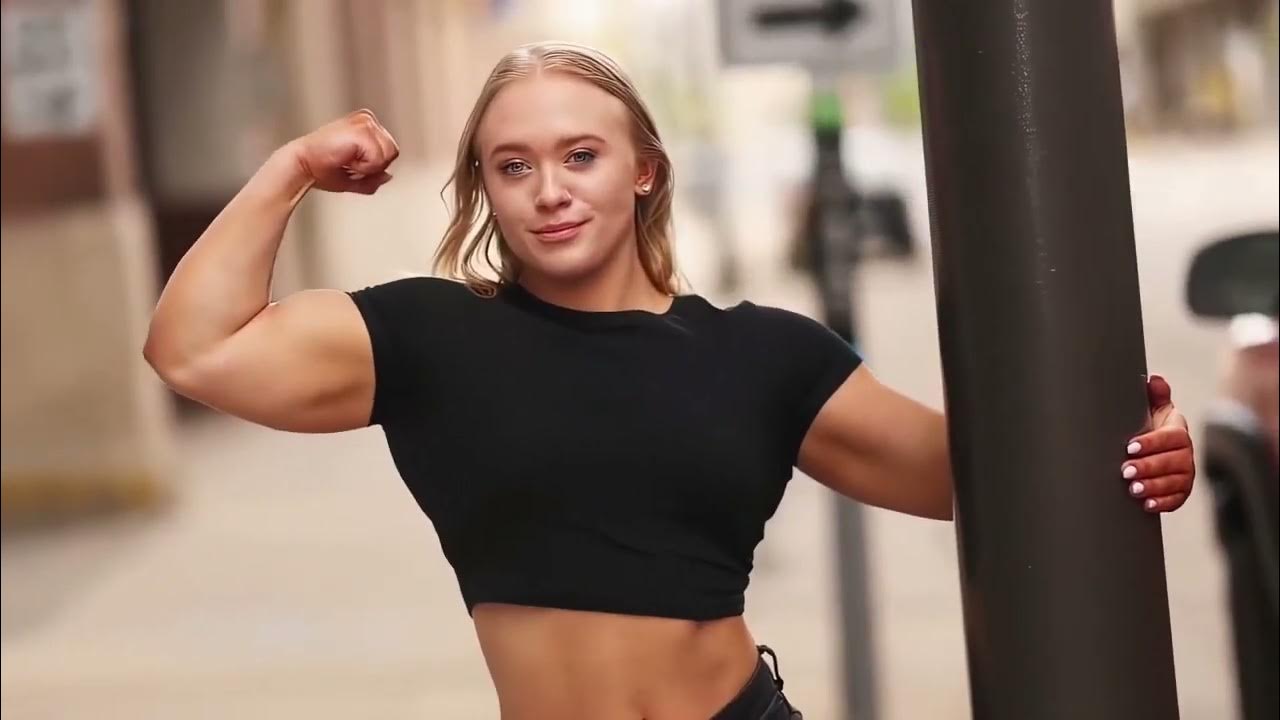 BUFF BLONDIE 19yo Bodybuilder Flexing UPSCALED YouTube