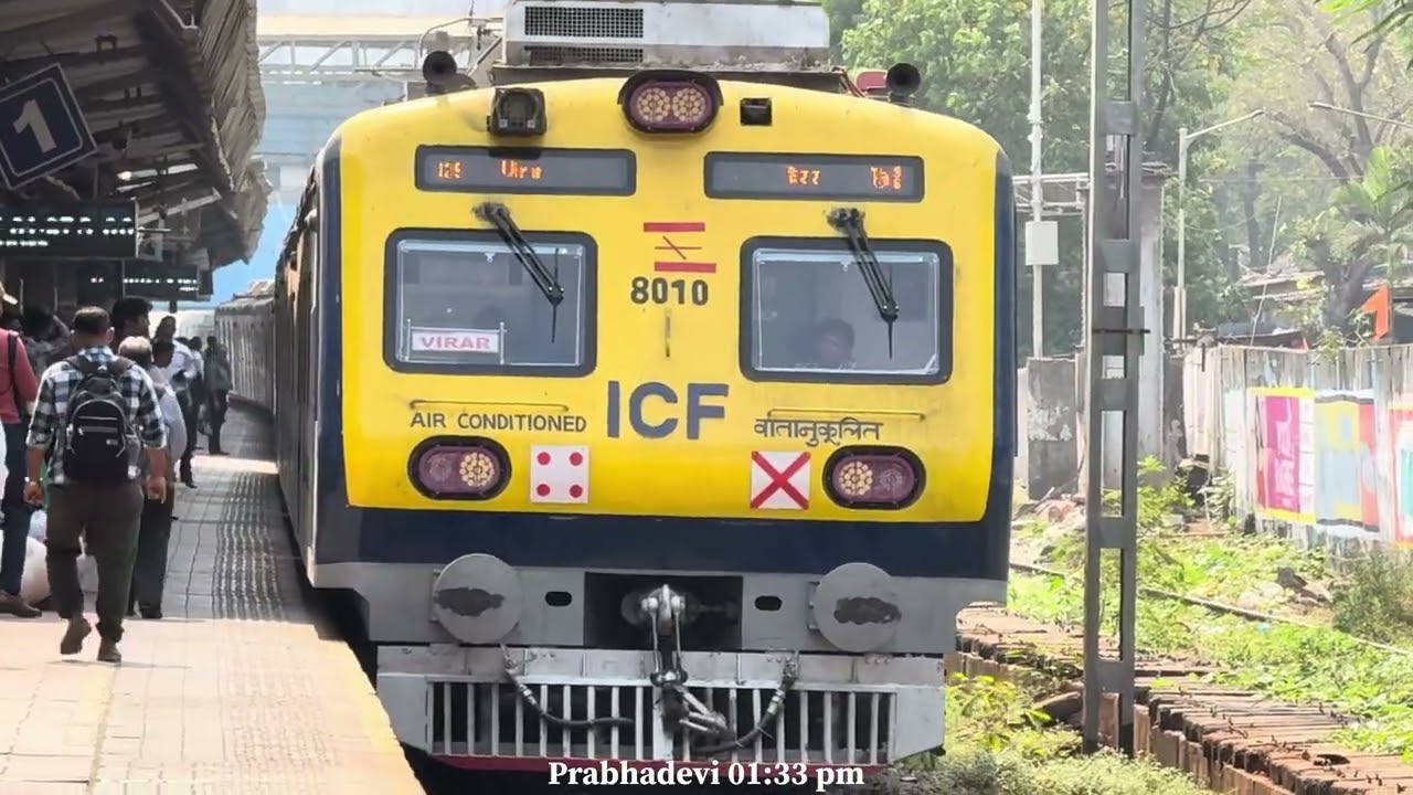Roaming in South Mumbai With Mumbai Local Train