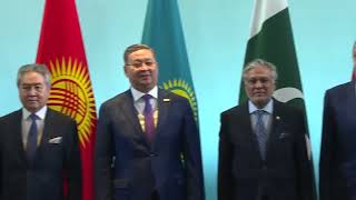 Церемония фотографирования глав делегаций СМИД ШОС, Астана, 21 мая 2024 года