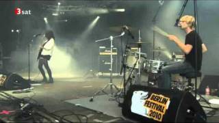 Video thumbnail of "Blood Red Shoes   It's getting boring by the Sea live berlin festival 2010"