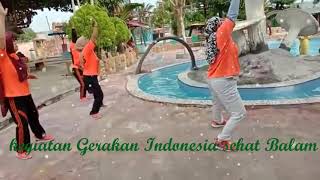 Senam bersama di kolam renang Balam