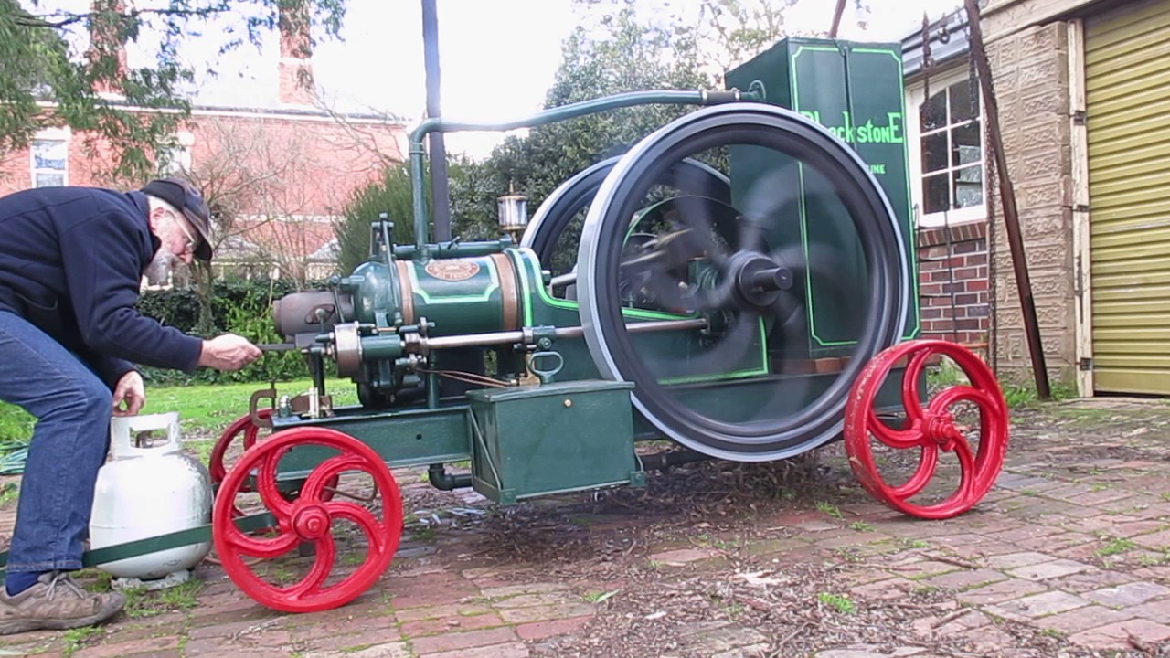 Blackstone horizontal Oil Engine 6.5 HP 1908 starting and running YouTube