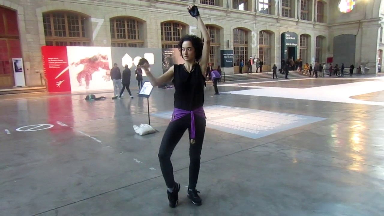 Jennifer BARON " Freestyle Hip-Hop VS Orientale / 104 in Paris "