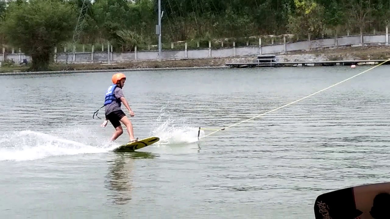 Jamie wake board at Pattaya YouTube