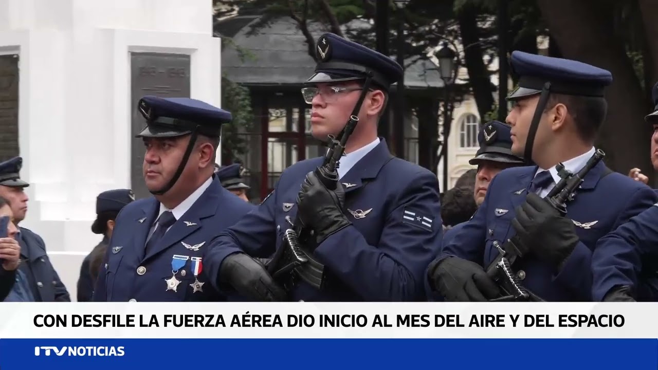 FACH DESFILE MES DEL AIRE