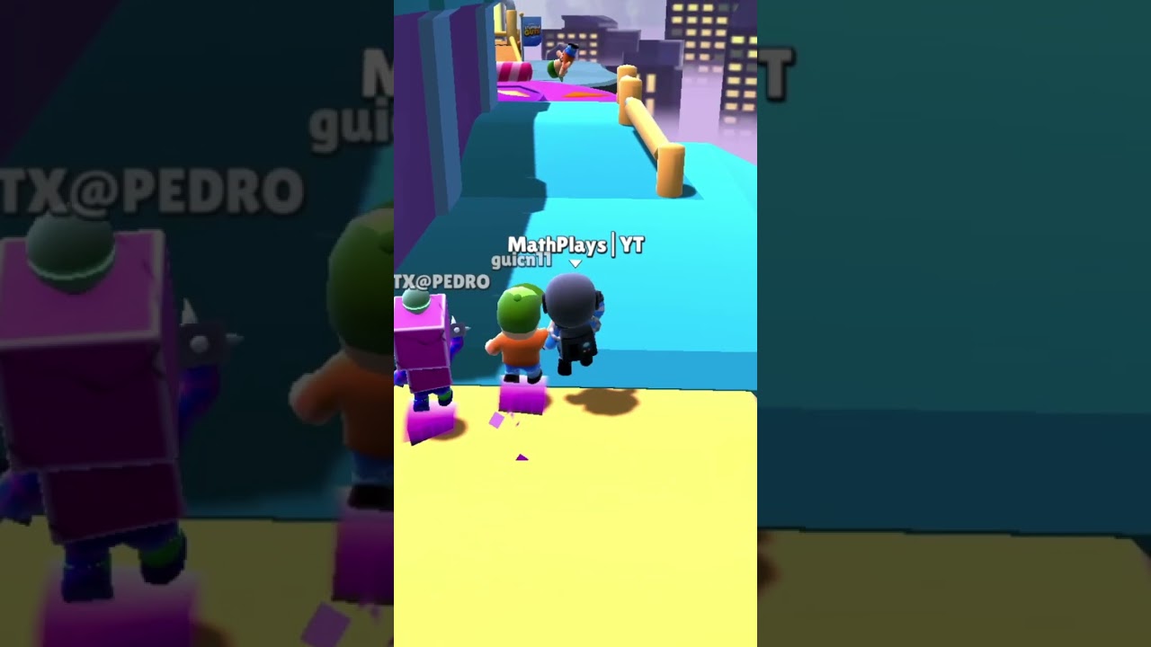 Enfrentando um desafio no Stumble Guys!  