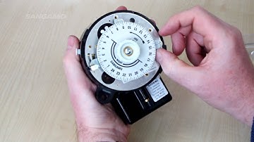 Sangamo How To: Changing a 2 on/off timeswitch to 1 on/off