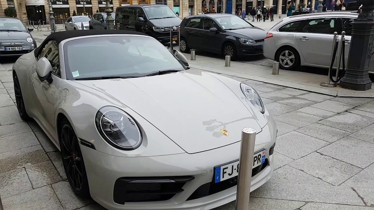 top 2019 crayon chalk porsche 992 carrera 4s cabriolet in PAris France