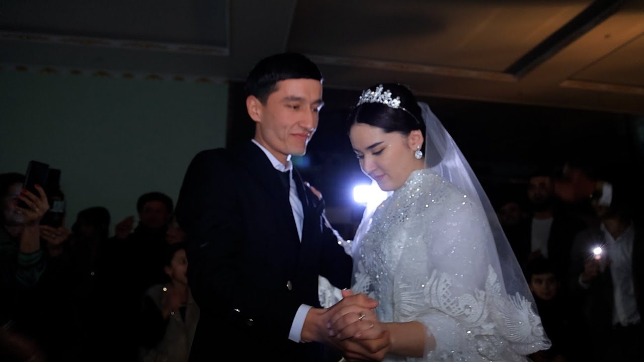 Ixlosbek & Bonuxon  Nikoh to'yi  Azamat Bekmonov to'y xizmatida