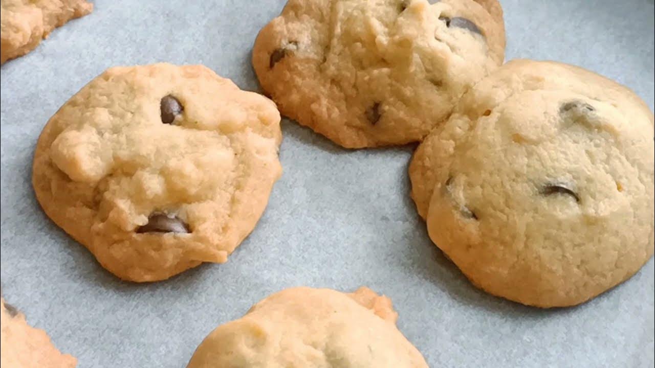 Easy choc chip cookies No mixer required YouTube