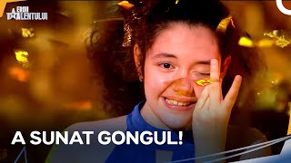 Vocea de 11 Ani care A ÎNGENUNCHEAT Juriul! | Românii au Talent!